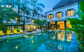 Casa Padma Suites Legian
